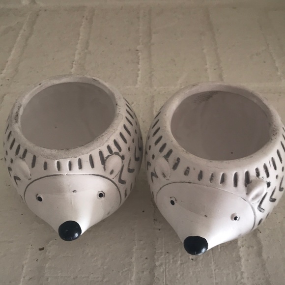 Set of 2 Porcupine Planters NWOT - Picture 9 of 13